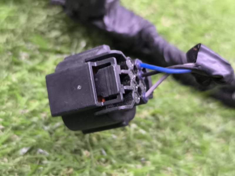 Проводка парктроников Hyundai Tucson 4 (б/у) Проводка парктроников Hyundai Tucson 4 (б/у)