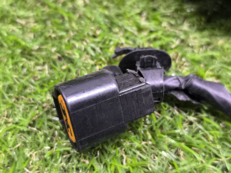 Проводка парктроников Hyundai Tucson 4 (б/у) Проводка парктроников Hyundai Tucson 4 (б/у)