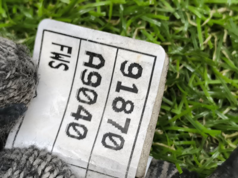 Проводка парктроников Kia Carnival (б/у) Проводка парктроников Kia Carnival (б/у)