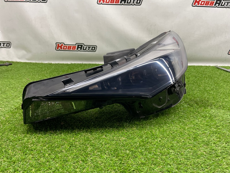 Фара LED Hyundai Elantra 7 лев. (б/у)