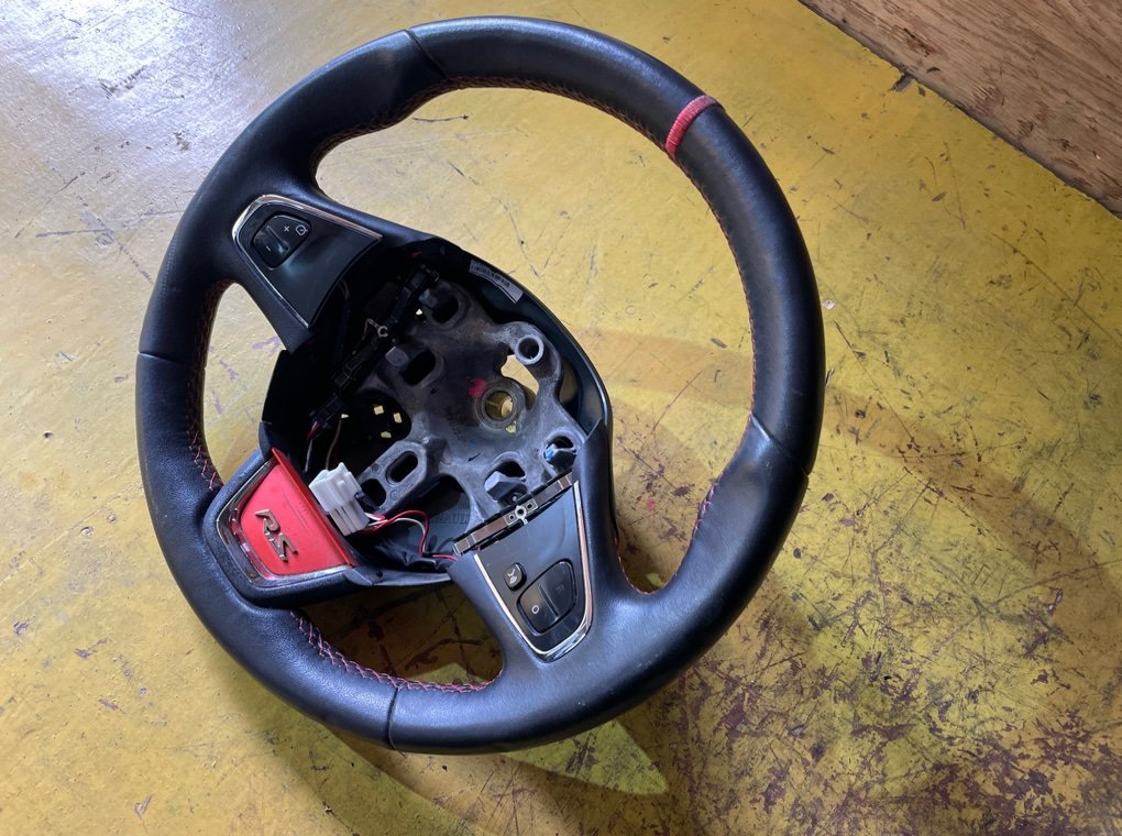 Руль Renault Clio CH (б/у)