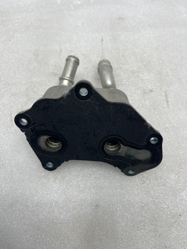 Радиатор масляный Chery Arrizo 8 1.6 23г (б/у)