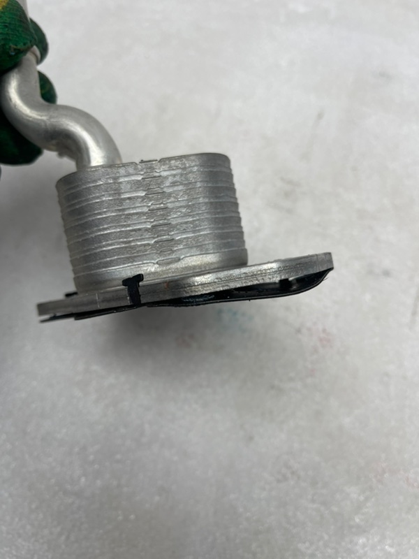 Радиатор масляный Chery Arrizo 8 1.6 23г (б/у)