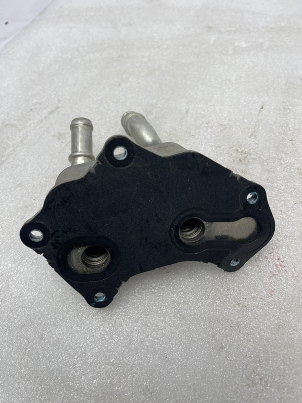 Радиатор масляный Chery Arrizo 8 1.6 23г (б/у)