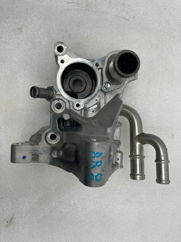 Термостат Chery Arrizo 8 1.6 23г (б/у) Термостат Chery Arrizo 8 1.6 23г (б/у)