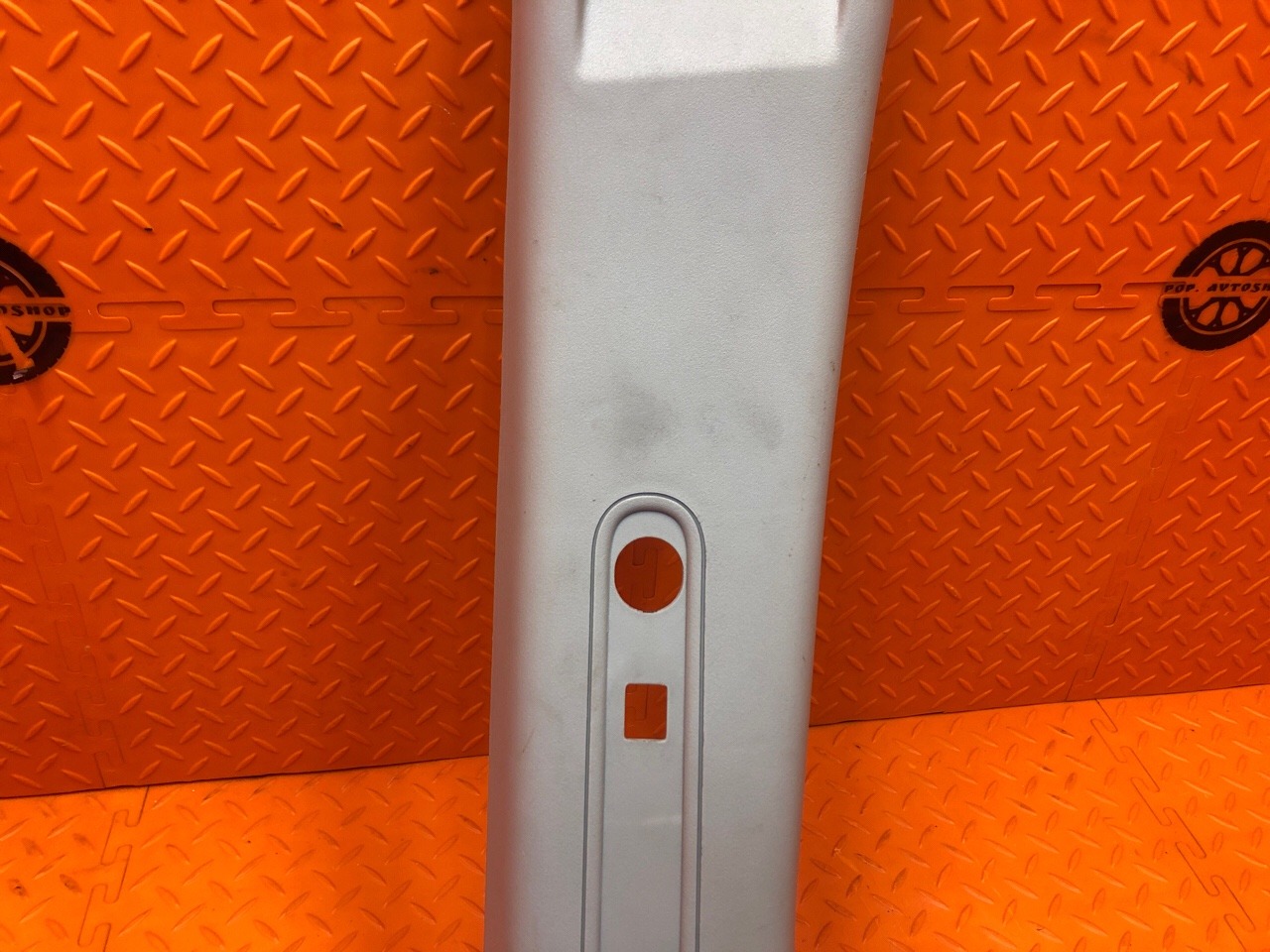 Обшивка стойки RENAULT Duster HSA H4M430 2019 прав. (б/у)