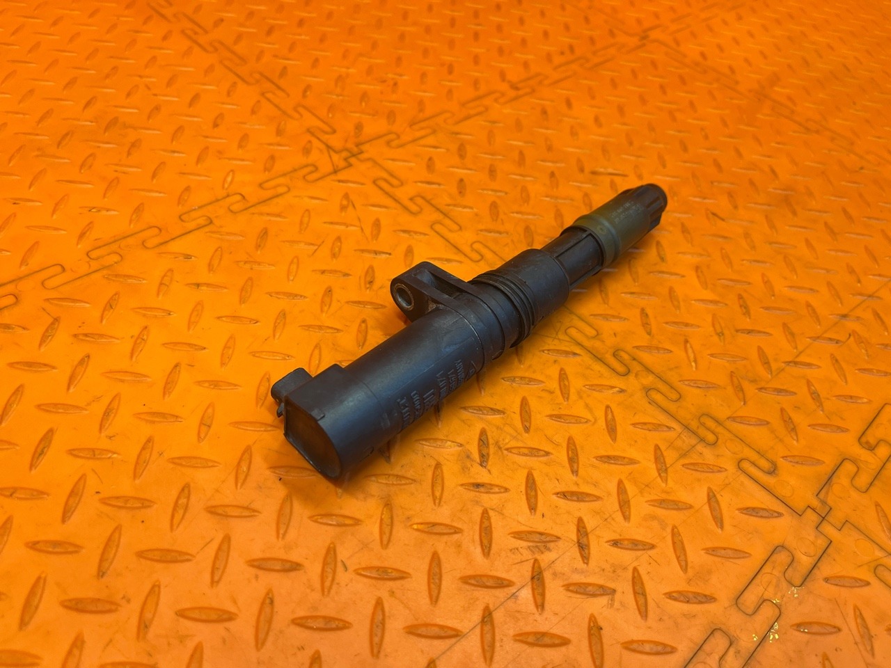 Катушка зажигания RENAULT Duster H79 F4RE410 2021 (б/у) Катушка зажигания RENAULT Duster H79 F4RE410 2021 (б/у)