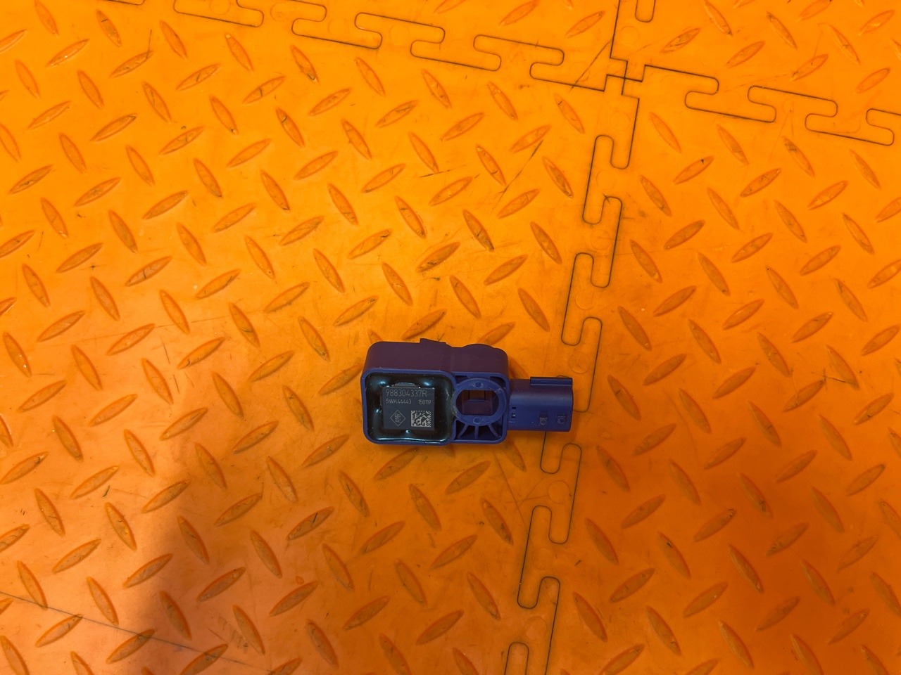 Датчик удара RENAULT KAPTUR ДЖИП/SUV 5 ДВ H4M D4D4 2019 (б/у)