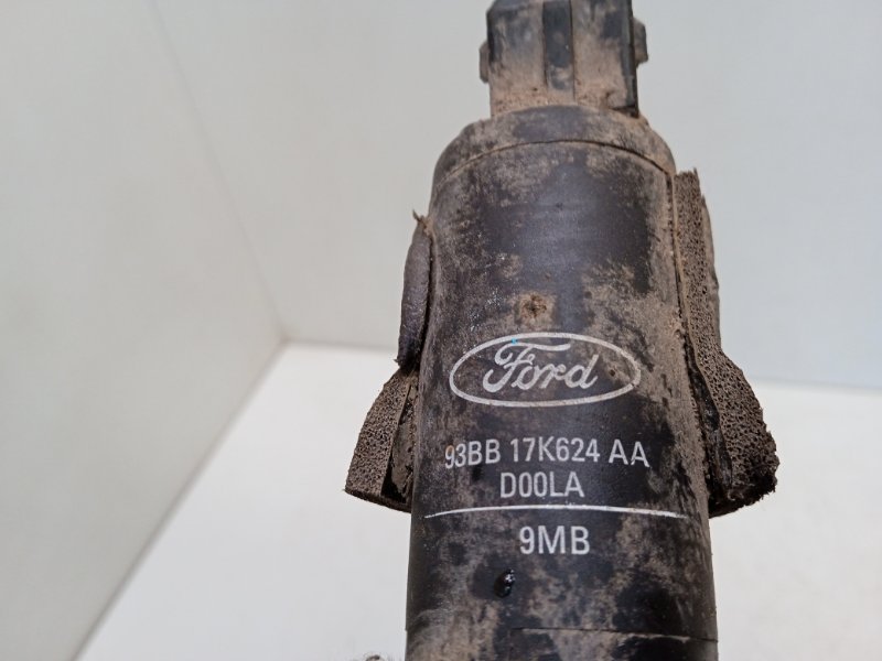 Насос омывателя Ford Focus 1 2.0 2000 (б/у) Насос омывателя Ford Focus 1 2.0 2000 (б/у)