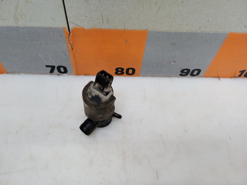 Насос омывателя Ford Focus 1 1.8 2004 (б/у)