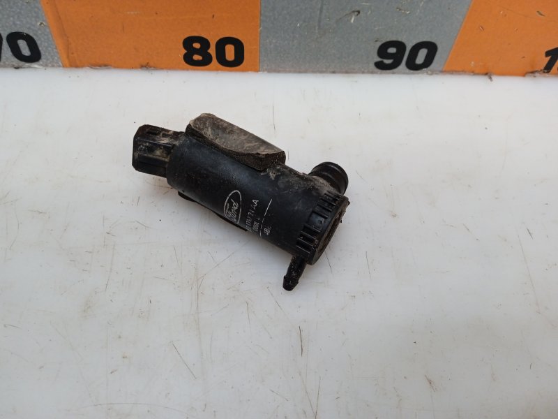 Насос омывателя Ford Focus 1 1.8 2004 (б/у)