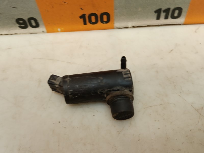 Насос омывателя Ford Focus 1 2.0 1999 (б/у)