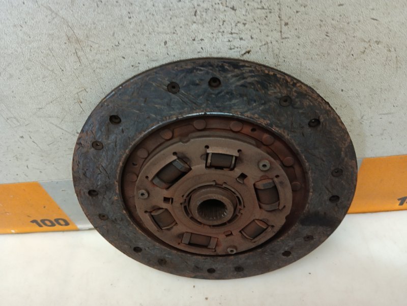 Диск сцепления Chery Tiggo T11 DB 1.8 2008 (б/у) Диск сцепления Chery Tiggo T11 DB 1.8 2008 (б/у)