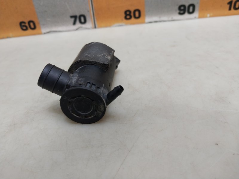 Насос омывателя Ford Focus 1 1.8 2003 (б/у)