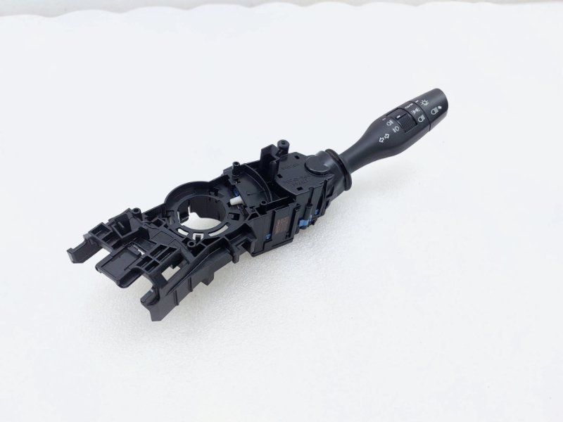 Переключатель поворотов подрулевой Lexus RX300 AL20 8ARFTS 2017 (б/у)