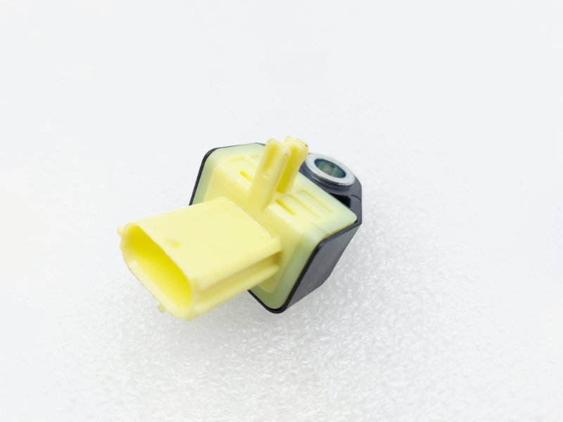 Датчик удара \ Датчик AIR BAG Lexus RX300 AL20 8ARFTS 2017 (б/у)