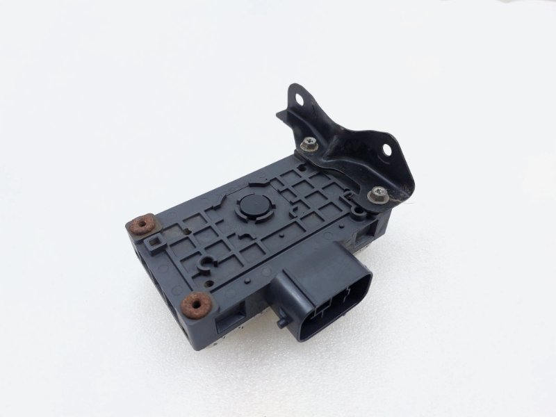 Блок электронный Lexus RX300 AL20 8ARFTS 2017 (б/у)