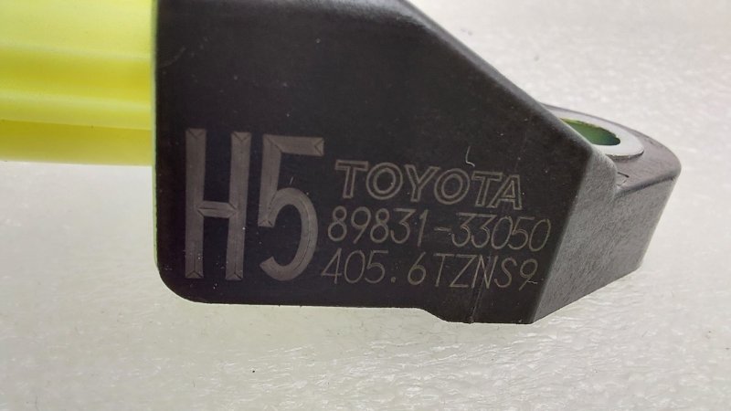 Датчик удара \ Датчик AIR BAG Toyota RAV4 XA40 2ADFTV 2014 перед. прав. (б/у)