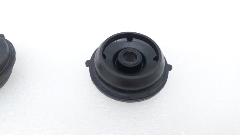 Кронштейн радиатора Kia Sorento MQ4 D4HE 2021 (б/у)