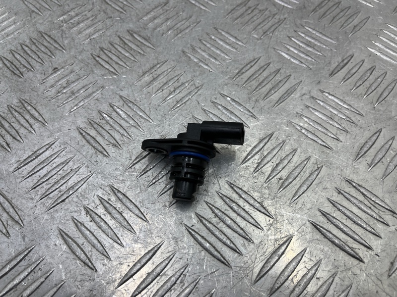 Датчик распредвала Chery Tiggo 8 T18 SQRE4T15C 2021 (б/у) Датчик распредвала Chery Tiggo 8 T18 SQRE4T15C 2021 (б/у)