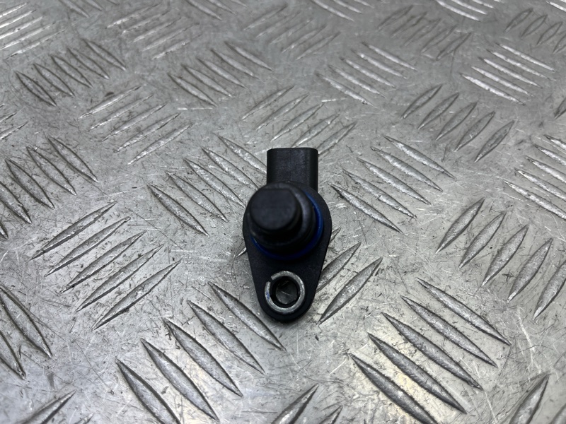 Датчик распредвала Chery Tiggo 8 T18 SQRE4T15C 2021 (б/у) Датчик распредвала Chery Tiggo 8 T18 SQRE4T15C 2021 (б/у)