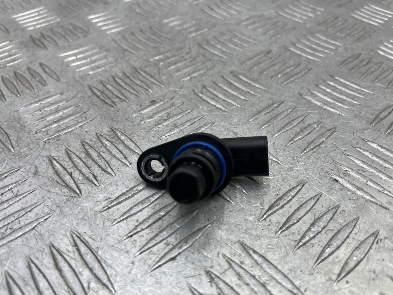 Датчик распредвала Chery Tiggo 8 T18 SQRE4T15C 2021 (б/у) Датчик распредвала Chery Tiggo 8 T18 SQRE4T15C 2021 (б/у)