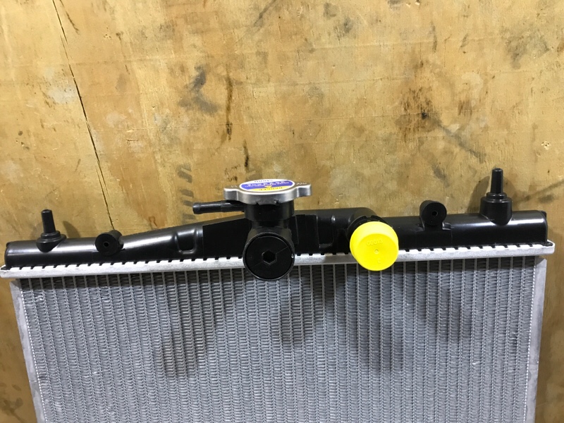 Радиатор охлаждения Nissan/Renault Note/Micra/Clio/Modus 02