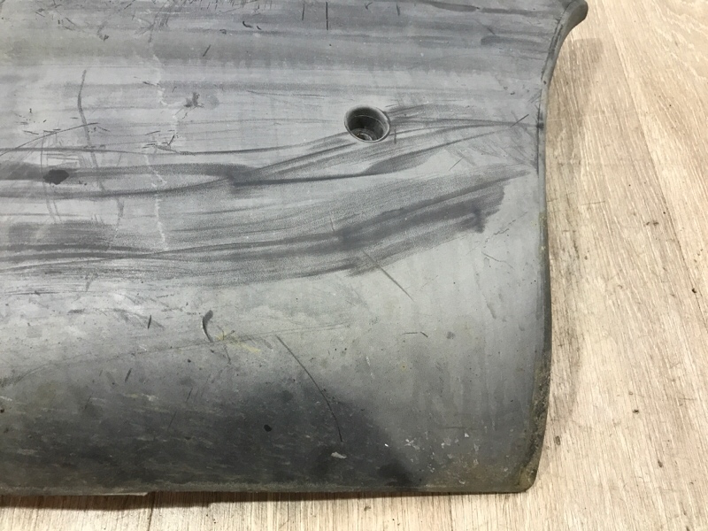 Бампер Renault Master 2.5DCI 2010 задн. прав. (б/у) Бампер Renault Master 2.5DCI 2010 задн. прав. (б/у)