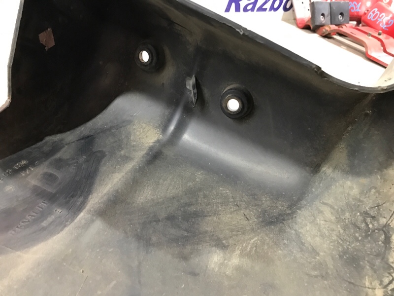 Бампер Renault Master 2.5DCI 2010 задн. прав. (б/у) Бампер Renault Master 2.5DCI 2010 задн. прав. (б/у)