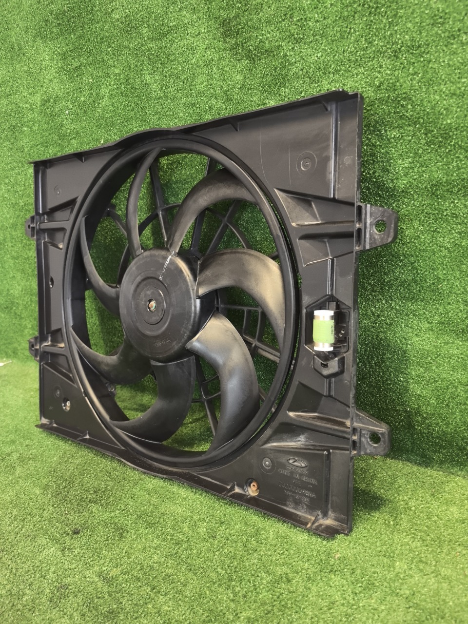 Диффузор с вентилятором CHERY TIGGO 7 Pro SQRE4T15C 2022 (б/у)