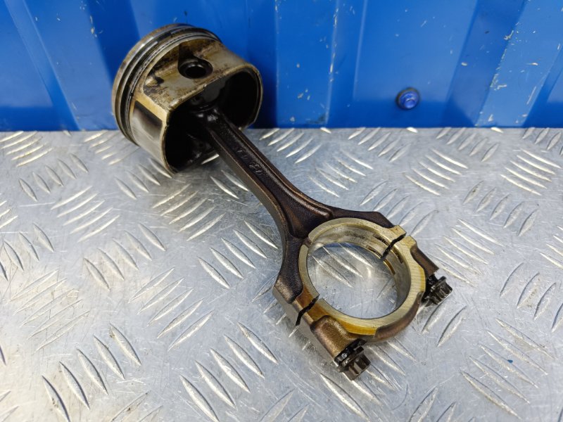 Поршень с шатуном Kia Cerato LD 1.6 G4FC 2007 (б/у)