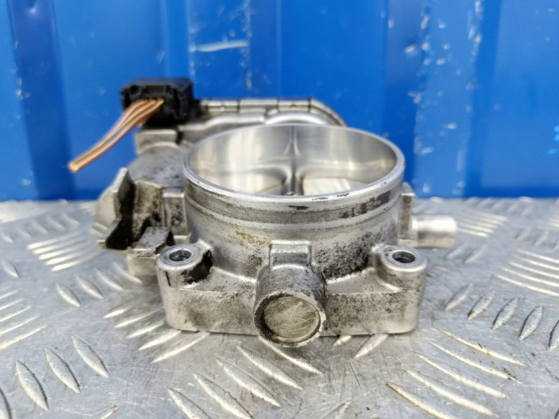 Заслонка дроссельная Mercedes-Benz M-Class W164 3.5 M272.967 2008 (б/у) Заслонка дроссельная Mercedes-Benz M-Class W164 3.5 M272.967 2008 (б/у)