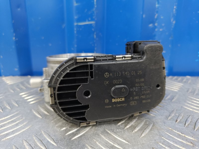 Заслонка дроссельная Mercedes-Benz M-Class W164 3.5 M272.967 2008 (б/у) Заслонка дроссельная Mercedes-Benz M-Class W164 3.5 M272.967 2008 (б/у)