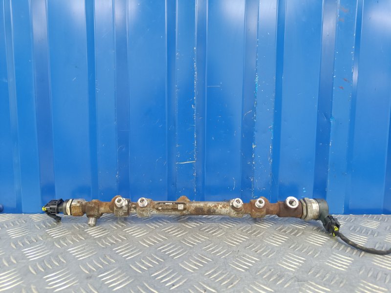 Топливная рампа Kia Sorento 2 2.2 D4HB 2014 (б/у)