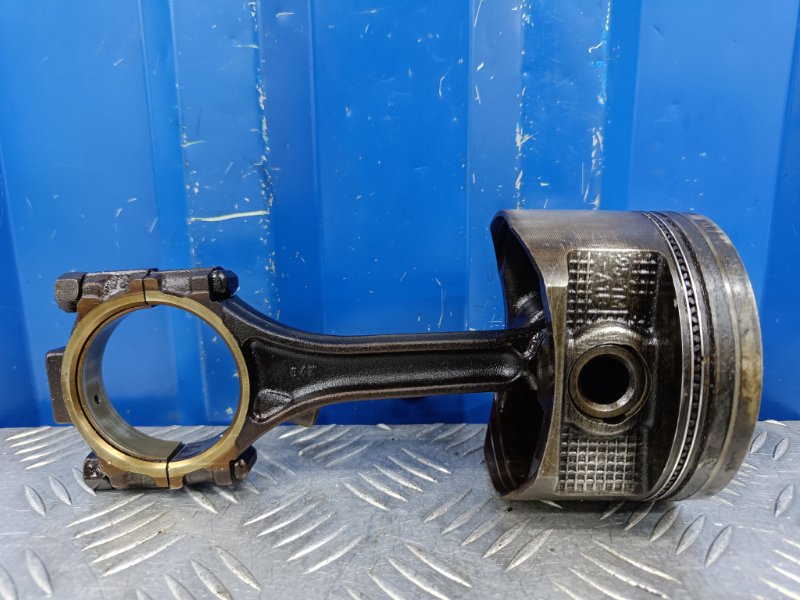 Поршень с шатуном Ford Explorer UN150 4.0 OHV 1995 (б/у)