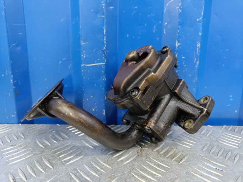 Масляный насос Ford Explorer UN150 4.0 OHV 1995 (б/у) Масляный насос Ford Explorer UN150 4.0 OHV 1995 (б/у)