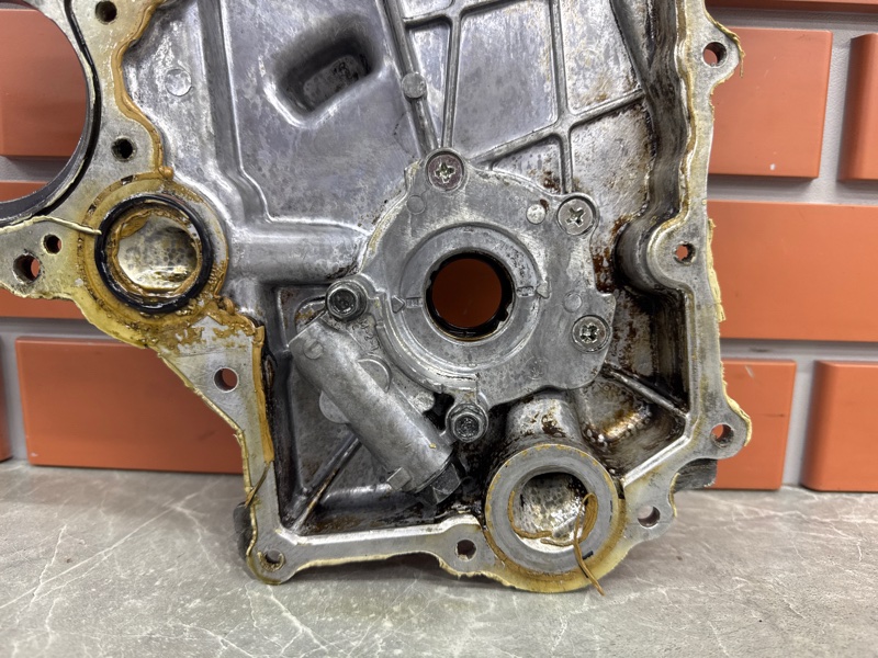 Крышка Двс передняя Hyundai Elantra HD 1.6 G4FC 2008 (б/у) Крышка Двс передняя Hyundai Elantra HD 1.6 G4FC 2008 (б/у)