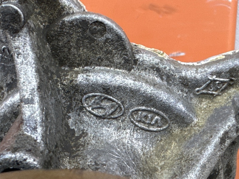 Помпа водяная Hyundai Elantra HD 1.6 G4FC 2008 (б/у) Помпа водяная Hyundai Elantra HD 1.6 G4FC 2008 (б/у)