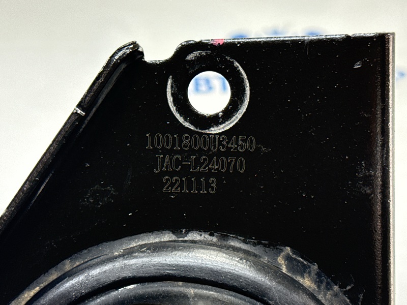 Подушка двигателя правая 3 2024 DA21 HFC4GB24D