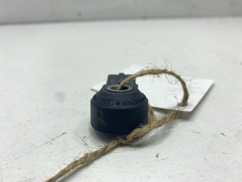 Датчик детонации Mercedes-Benz E-Class W210 M112E32 1998 (б/у)