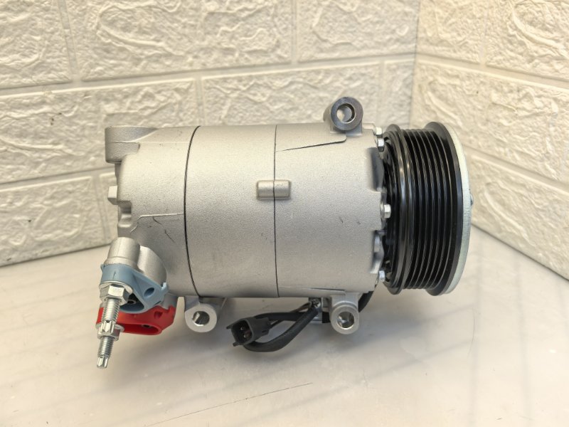 Компрессор кондиционера LAND ROVER RANGE ROVER EVOQE 224DT Компрессор кондиционера LAND ROVER RANGE ROVER EVOQE 224DT