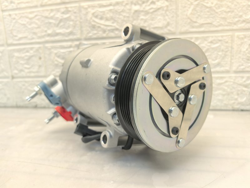 Компрессор кондиционера LAND ROVER RANGE ROVER EVOQE 224DT Компрессор кондиционера LAND ROVER RANGE ROVER EVOQE 224DT