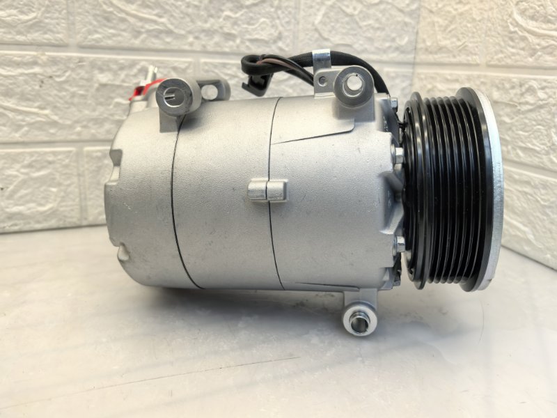 Компрессор кондиционера LAND ROVER RANGE ROVER EVOQE 224DT Компрессор кондиционера LAND ROVER RANGE ROVER EVOQE 224DT