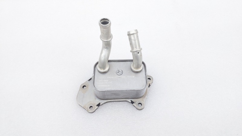 Радиатор масляный Chery Tiggo 8 Pro T1A SQRF4J16 2021 (б/у)