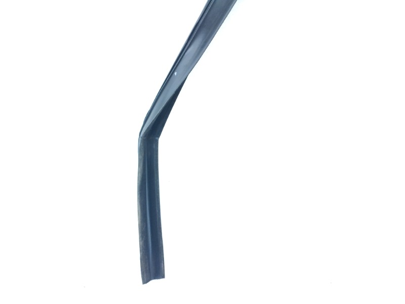 Уплотнитель стекла двери Ford Mondeo BD 1.6L DURATEC 2008 задн. лев. (б/у)