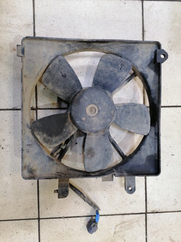 Вентилятор радиатора Flyer