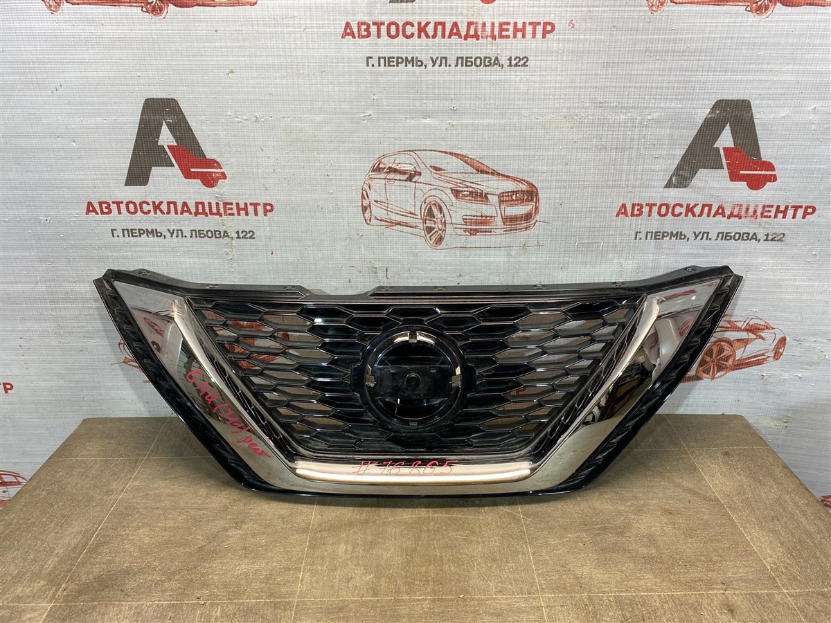 Решетка радиатора NISSAN QASHQAI 2019- 62310-HV22C id67100 запчасть БУ  купить в Перми, цена 4500₽