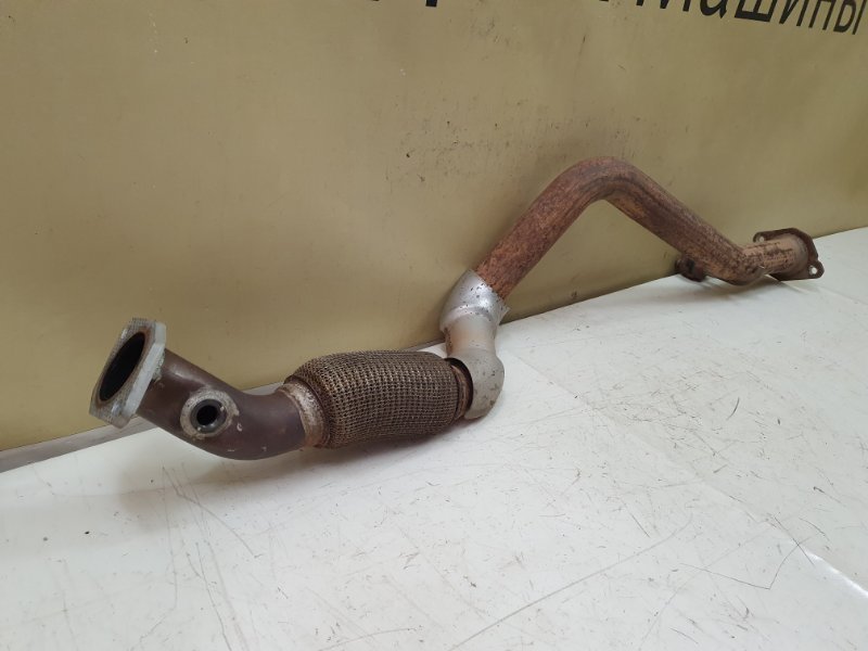 8891563613 Насадка глушителя Geely Tugella 2020- купить бу по цене 207.71 BYN Z3