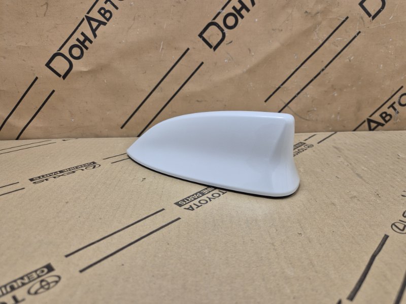 Крышка антенны Lexus RX 5