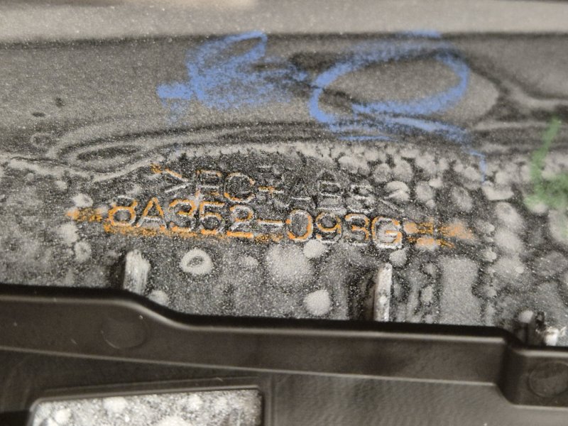 Крышка антенны Lexus RX 5